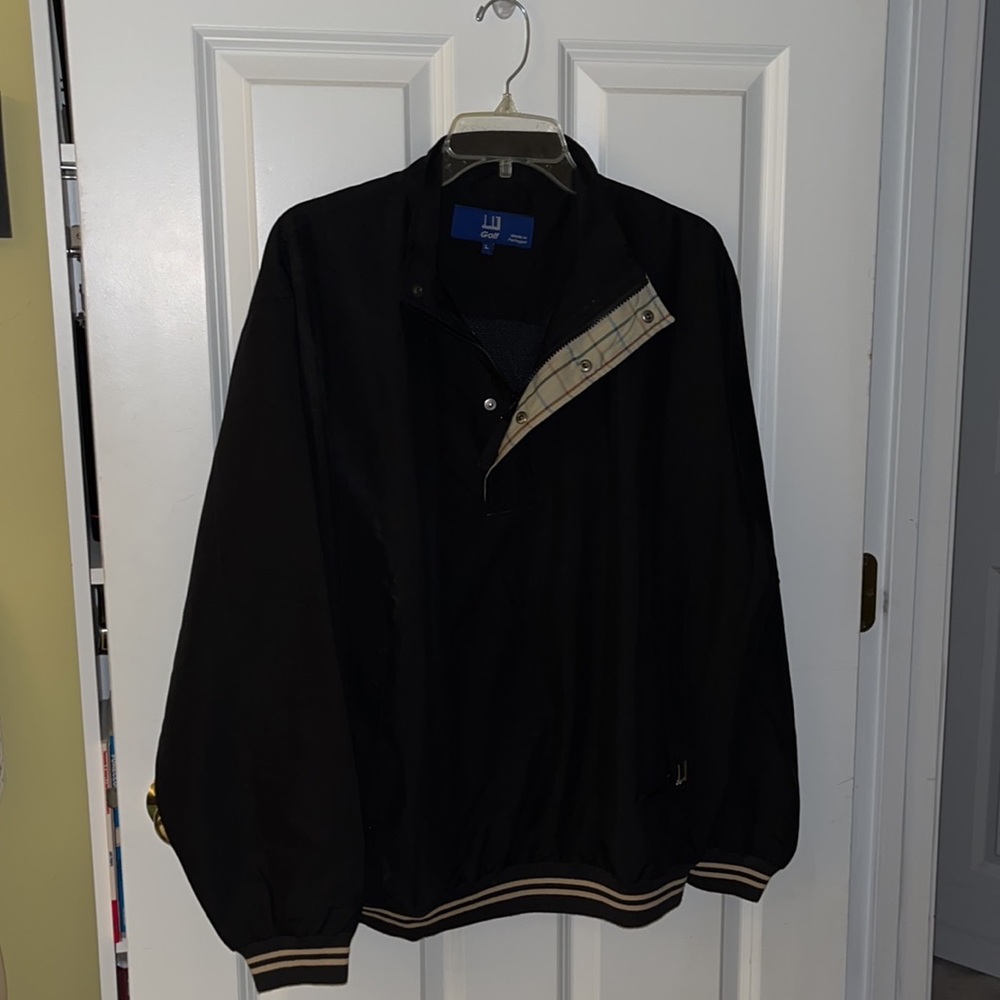 NWOT! Men’s Black Dunhill Golf 1/2 Zip Jacket. Size Large. 1/2 Zip has snaps